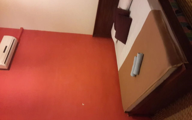 Drop In Guest House