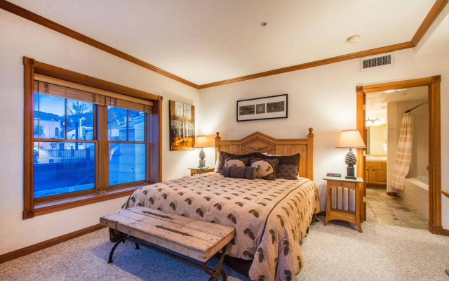 Town Lift By Wyndham Vacation Rentals