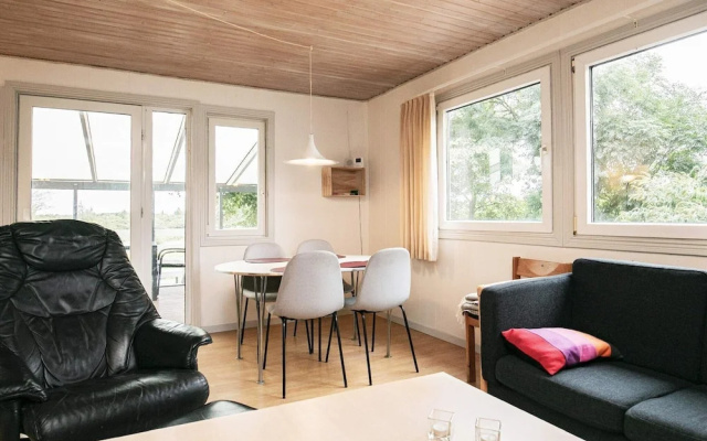 5 Person Holiday Home in Thyholm
