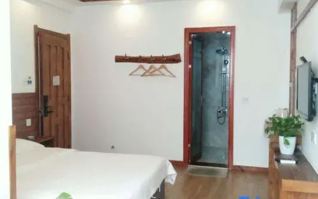 Yilv Yangguang Hotel