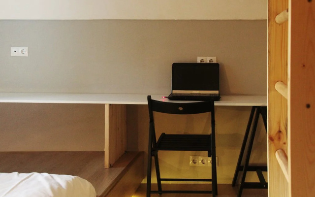 HQ Hostel