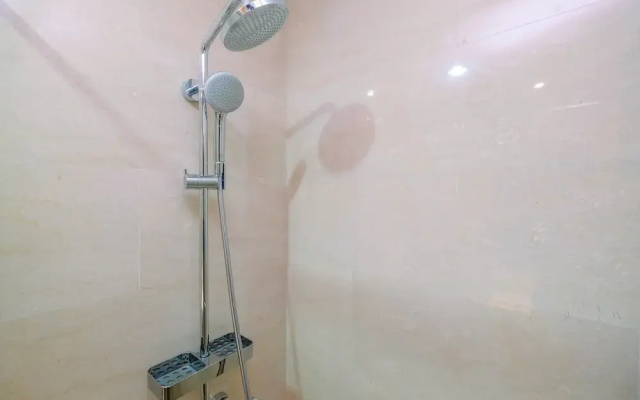Warm and Cozy Studio at Menteng Park Apartment