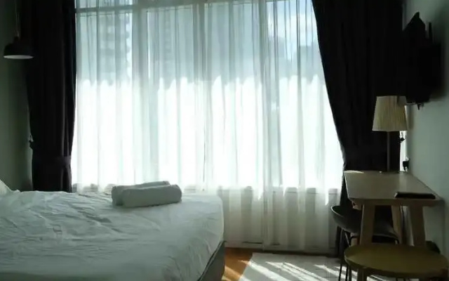 The Mood Apartments