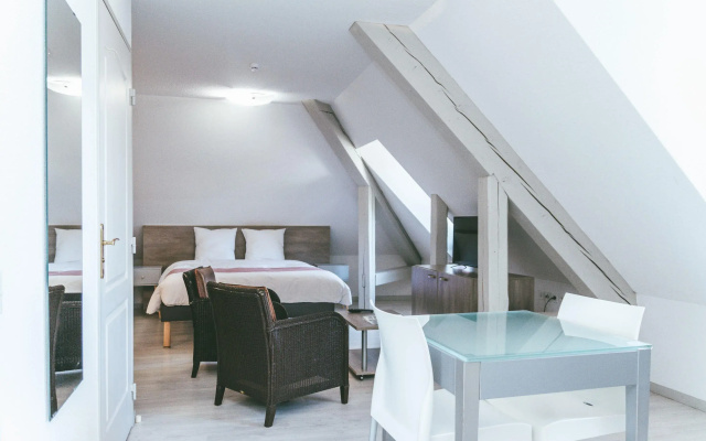 Terres de France - Appart'Hôtel Le Splendid