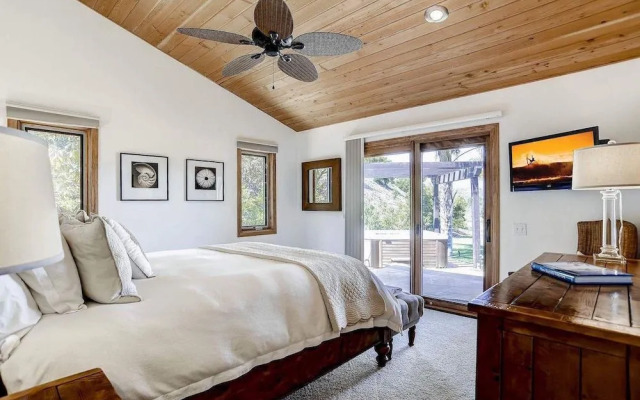 Mira Vista Retreat