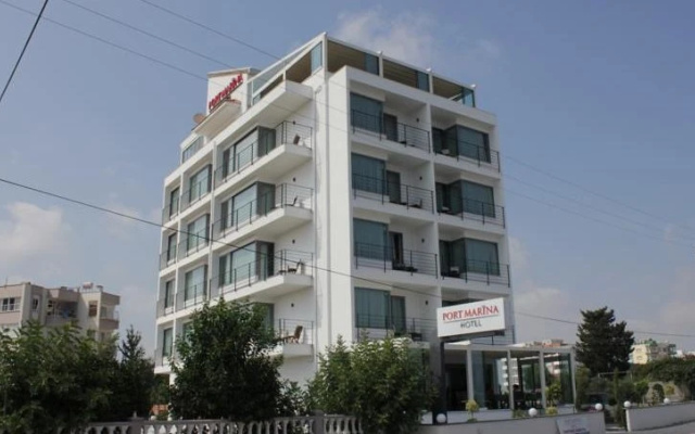 Port Marina Hotel
