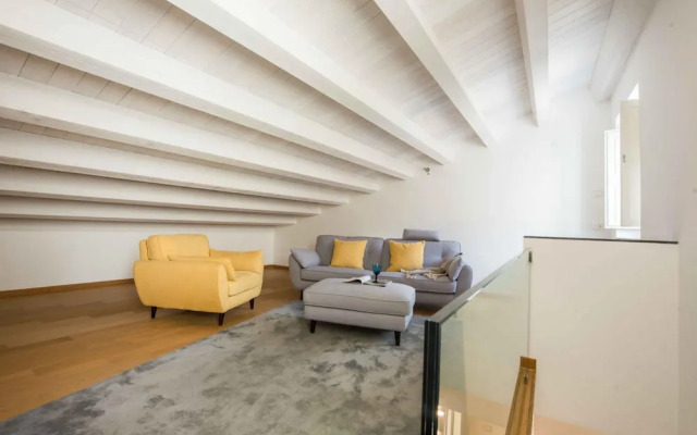 Magione Apartment With Terrace by Wonderful Italy