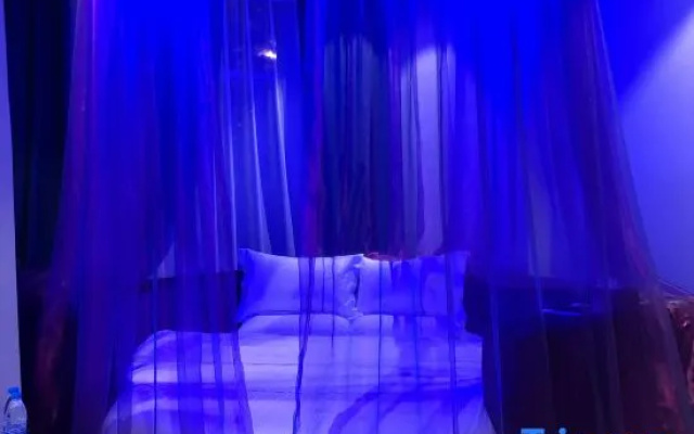 Tonghai Yunshang Impression Theme Hotel