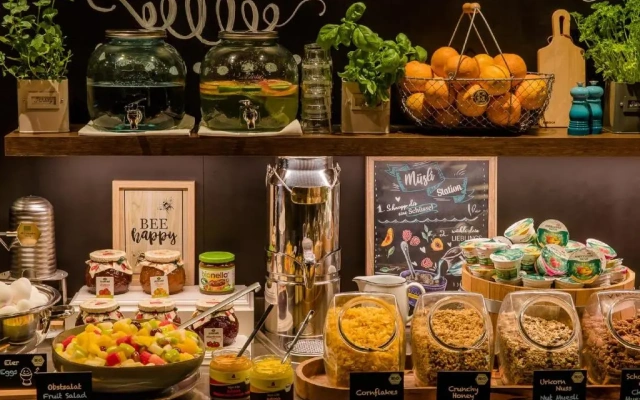 Motel One Hamburg-Altona