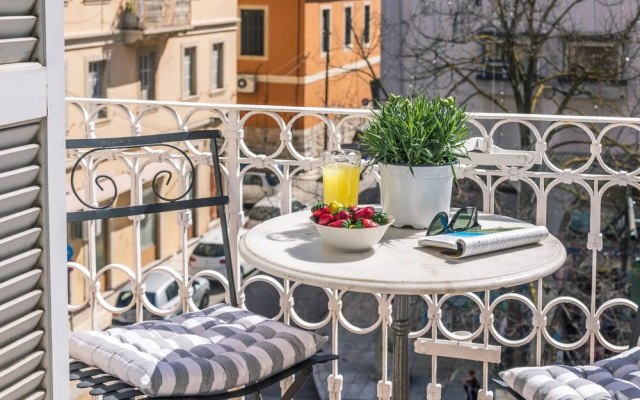 Historic Family Apartment in the Old Town