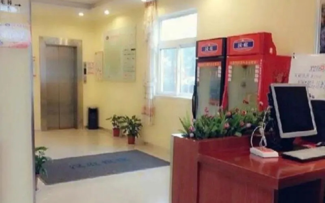 Hanting Hotel Qidong Wenfeng Dashijie