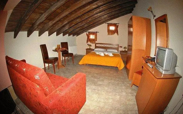 Tymfaia Hotel
