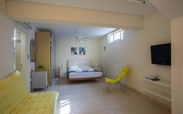 Отель Protaras Villa Jovanna комната для гостей