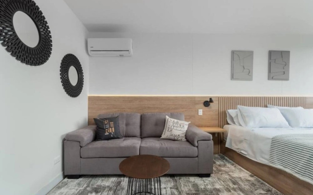 Go Living Suites - 1015