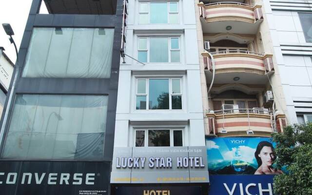 Lucky Star Hotel Nguyen Trai вид на фасад