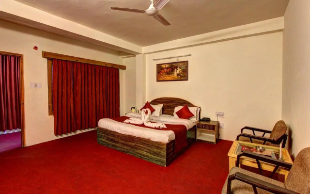 Hotel Monarch Residency Manali