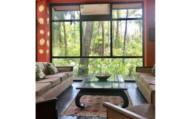Mango Beach House