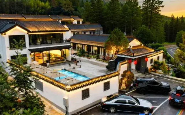Qiyun Song-style Courtyard Villa Homestay