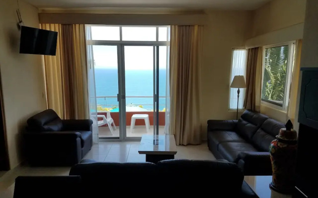 Vista Encantada 208