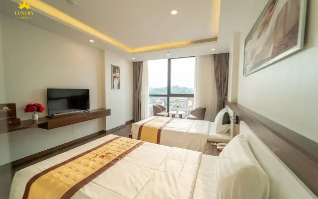 Luxury Hotel
