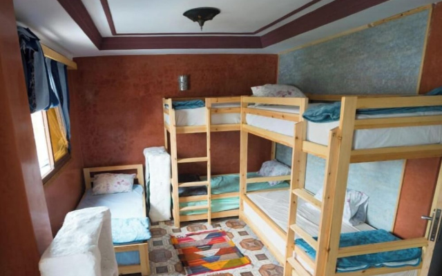 FU Space Hostel