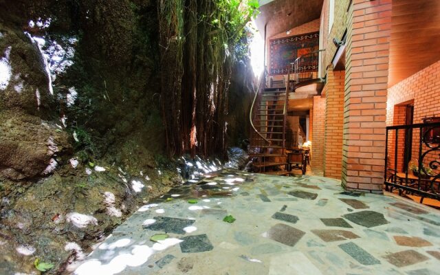 Bloom Boutique Hotel вид на фасад