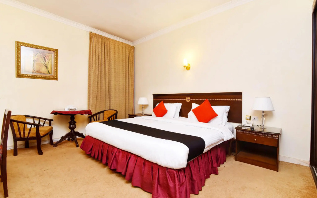 Capital O 419 Al Safeer Hotel