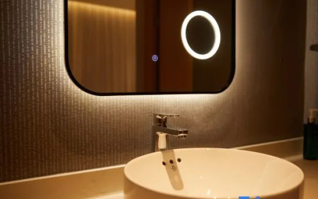 Magnotel Hotel (Shanghai Fengcheng)