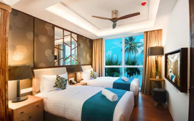 Отель Seasalter Maldives