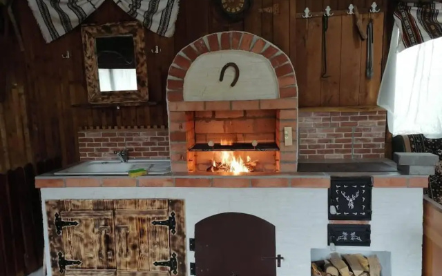 Agrituristic House - Sleeps 8 With Garden
