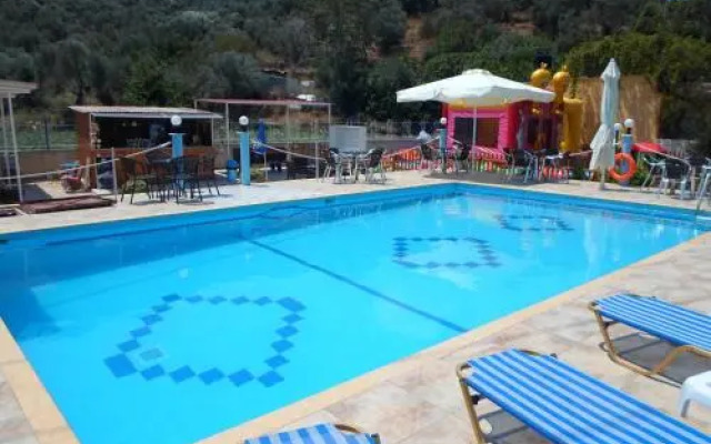 Villa Chrisanthi