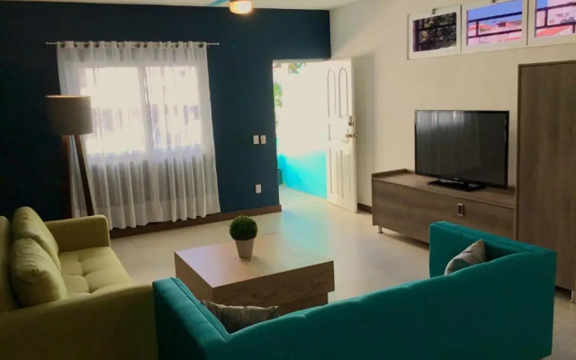 One Bedroom Condo Near Beach RG6