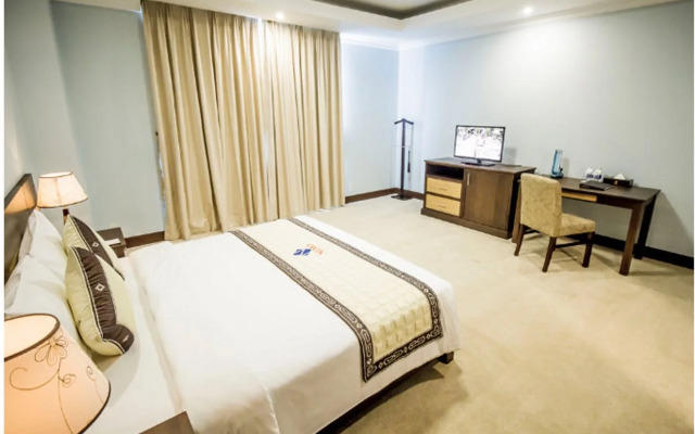 Phu My Harbour Hotel