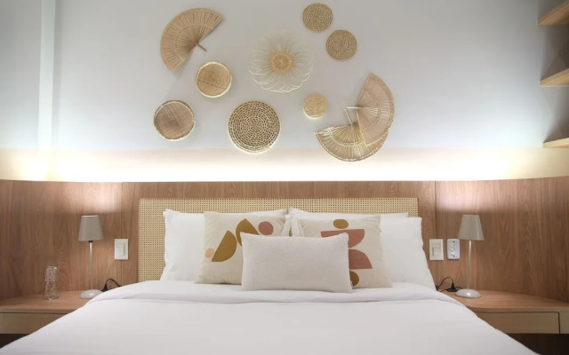 Av. Atlantica 5 Suites, Ocean View, Renovated