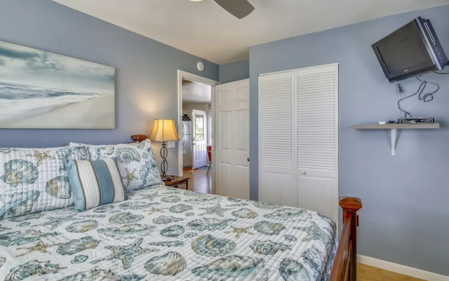 Isle 'n Time 3 Bedroom Home