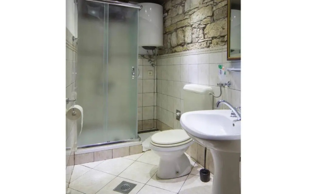 Old Town Art Apartment