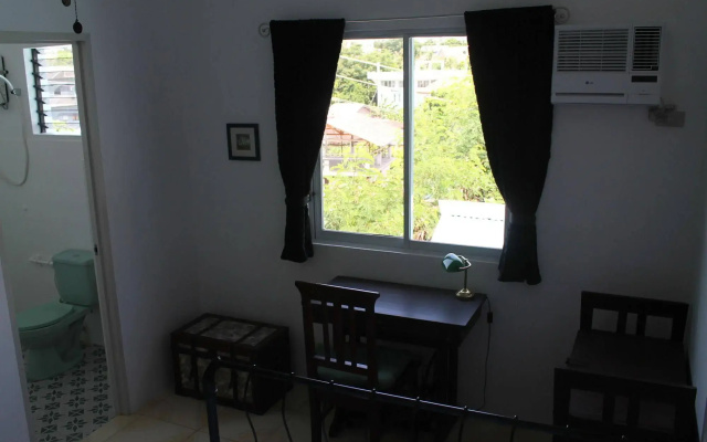 Roger's Place Guesthouse 