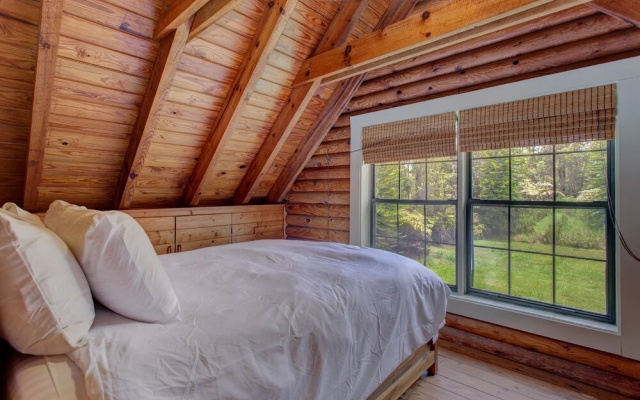 The Panda House 3 Bedroom Cabin