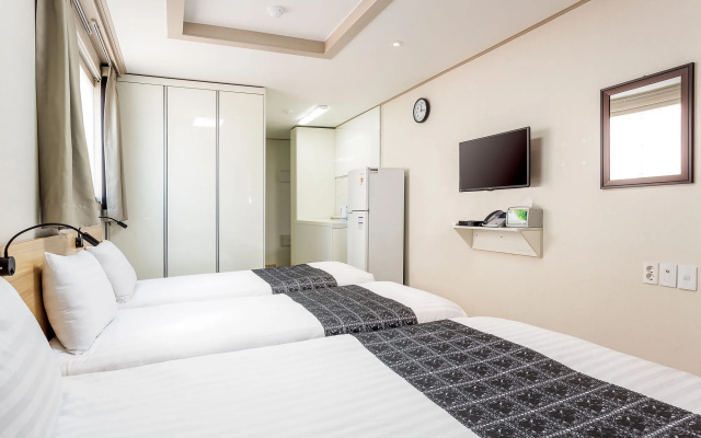 Staywell Hotel