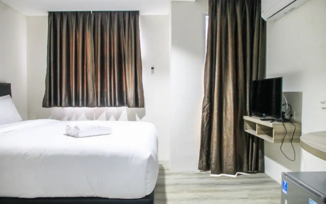 Cozy Studio Room Bintaro Icon Apartment