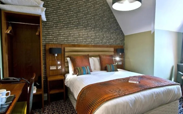 The Last Post Hotel