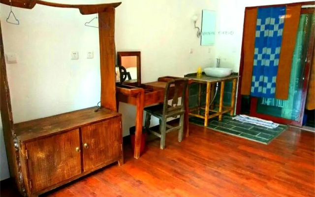 Lijiang Baisha Free Time Designed Hotel