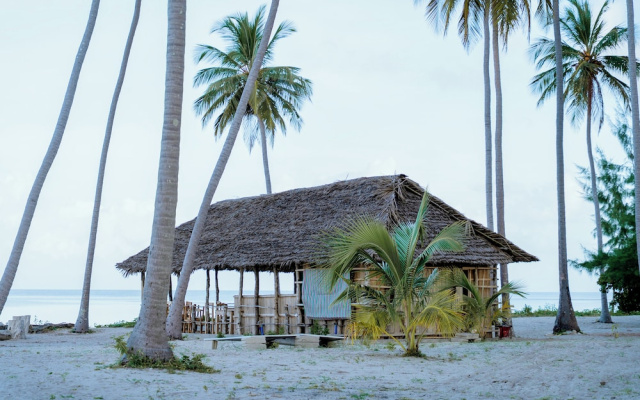 Kanga Beach Paradise