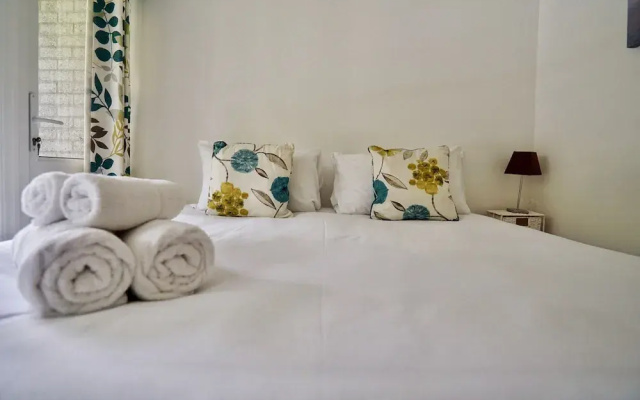 Special 2 Bedroom Home In White Cross