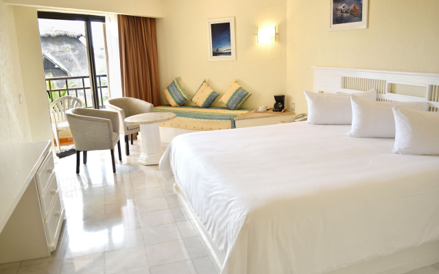 Select Club at Sandos Playacar All Inclusive - Adults Only Area