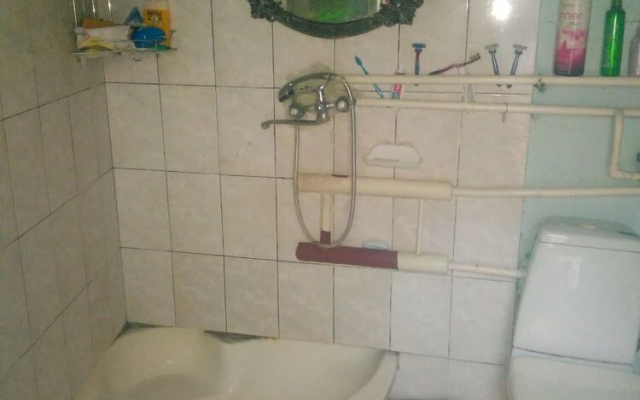 Nodir House
