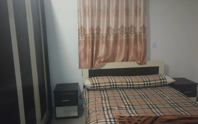 Queen Hostel