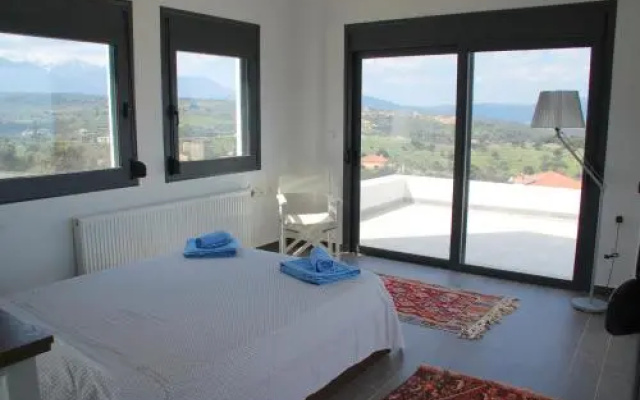 Villa Lefki