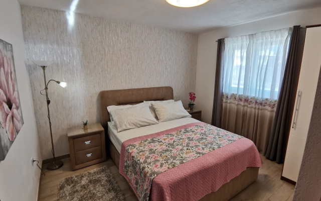 Apartments Rakuljic