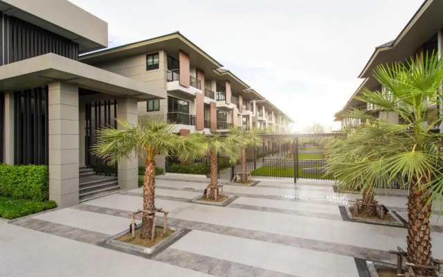 Raweewan Residence